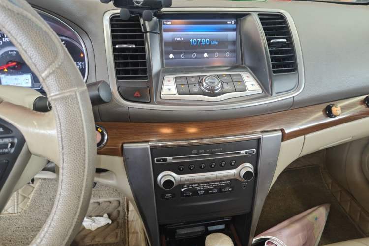 Used Nissan Teana 2011 2.5L XL Advanced Edition Audio And AC Panel