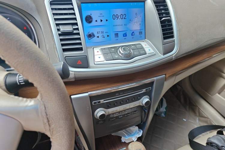 Used Nissan Teana 2011 2.0L XL Comfort Edition Audio And AC Panel