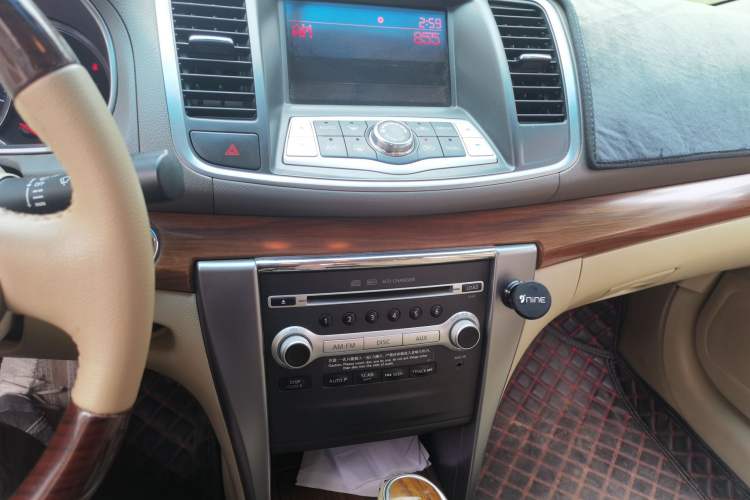 Used Nissan Teana 2011 2.0L XL Comfort Edition Audio And AC Panel