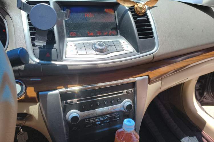 Used Nissan Teana 2011 2.5L XL Advanced Edition Audio And AC Panel