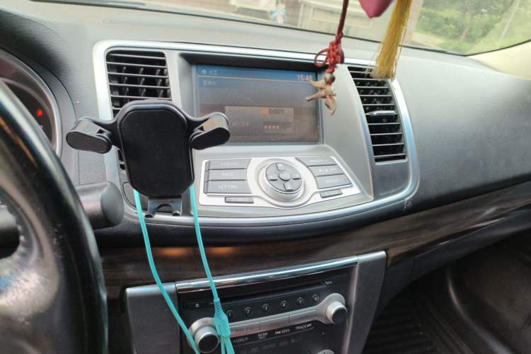 Used Nissan Teana 2011 Duke 2.5L XV Luxury Edition Audio And AC Panel