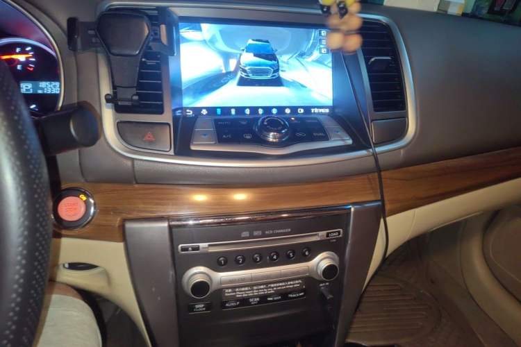 Used Nissan Teana 2011 2.0L XL Comfort Edition Audio And AC Panel