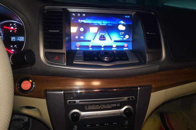 Used Nissan Teana 2011 2.5L XL Glory Edition Audio And AC Panel