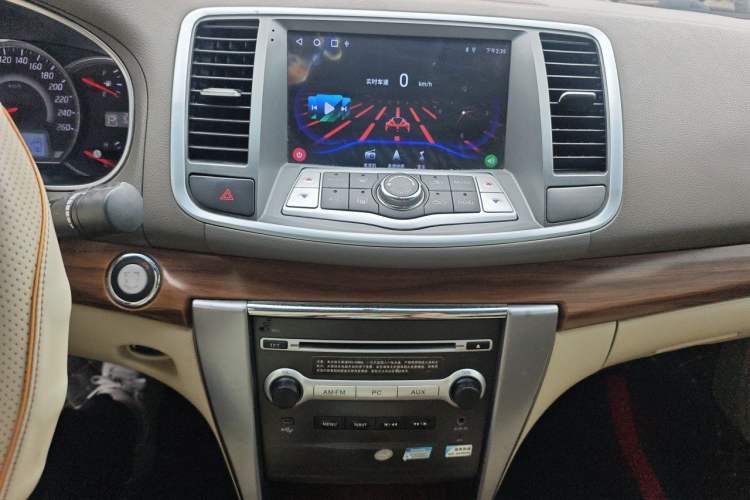 Used Nissan Teana 2011 2.0L XL Glory Edition Audio And AC Panel