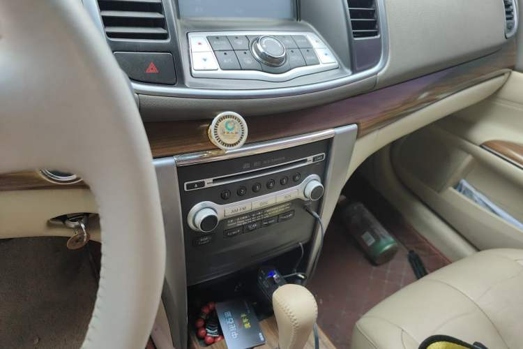 Used Nissan Teana 2011 2.5L XL Glory Edition Audio And AC Panel