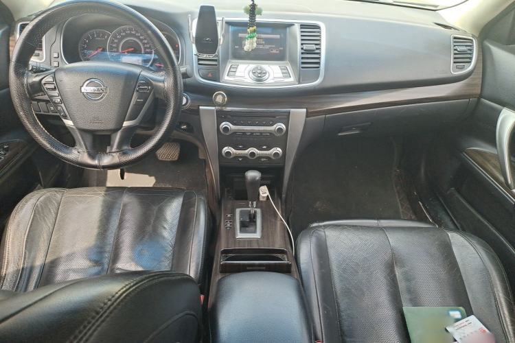 Used Nissan Teana 2011 Duke 2.5L XV VIP Prestige Edition Center Console