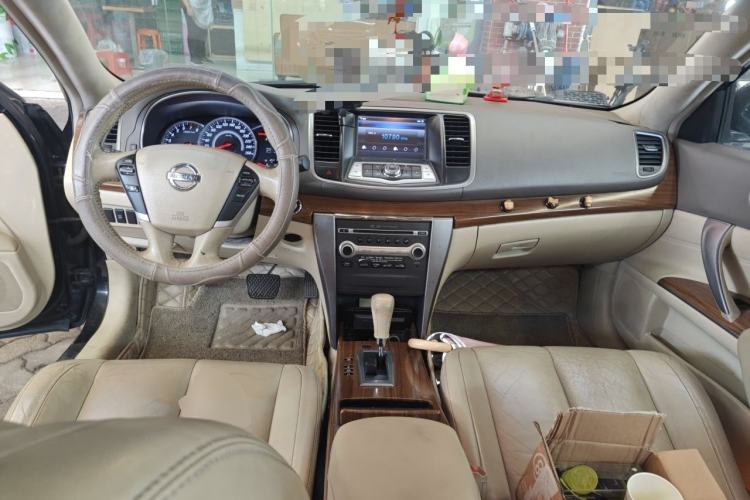 Used Nissan Teana 2011 2.5L XL Advanced Edition Center Console