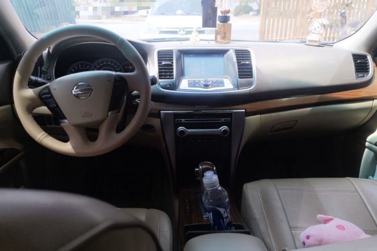 Used Nissan Teana 2011 2.0L XL-NAVI Smart Edition Center Console