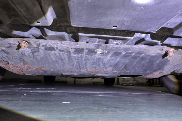 Used Nissan Teana 2011 2.5L XL Advanced Edition Chassis Front