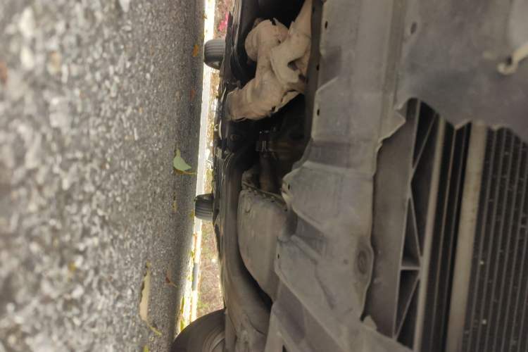 Used Nissan Teana 2011 2.5L XL Advanced Edition Chassis Front