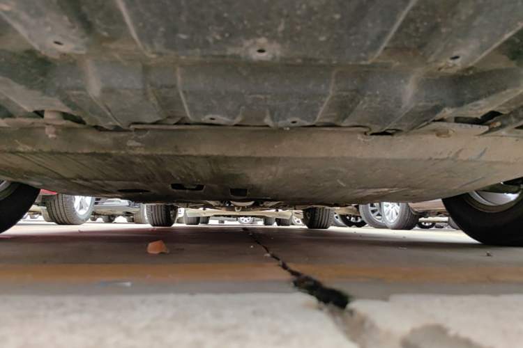 Used Nissan Teana 2011 2.5L XL Advanced Edition Chassis Front