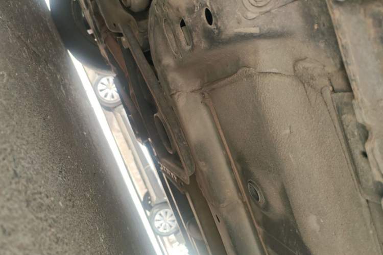 Used Nissan Teana 2011 2.5L XL Advanced Edition Chassis Front Left