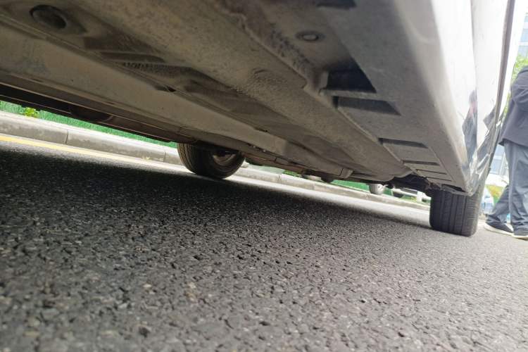 Used Nissan Teana 2011 2.0L XL Comfort Edition Chassis Front Left