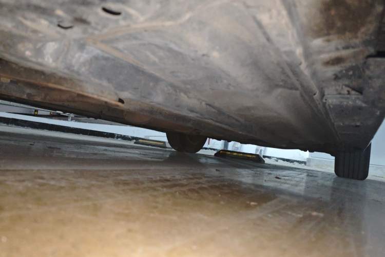 Used Nissan Teana 2011 2.0L XL Comfort Edition Chassis Front Left