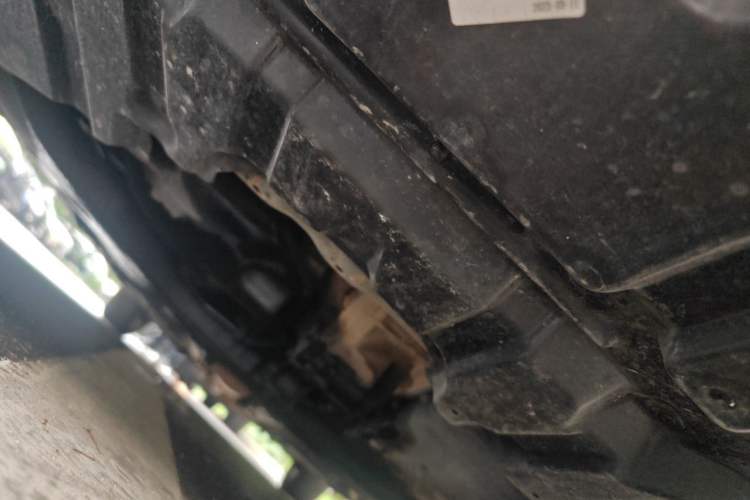 Used Nissan Teana 2011 2.0L XL Comfort Edition Chassis Front