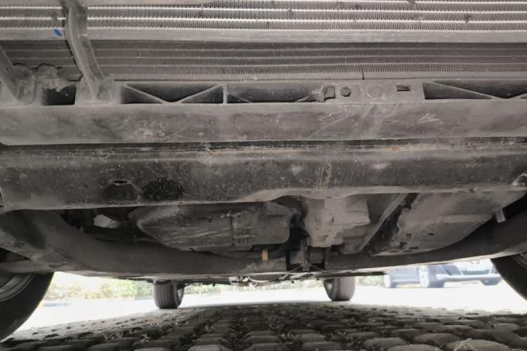 Used Nissan Teana 2011 2.0L XL Comfort Edition Chassis Front