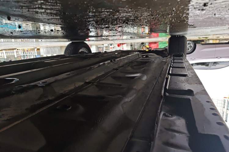 Used Nissan Teana 2011 2.0L XL Comfort Edition Chassis Front Right
