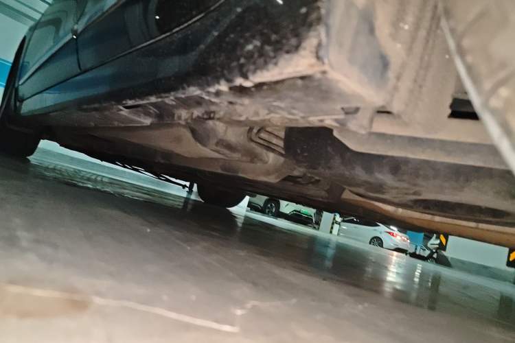Used Nissan Teana 2011 2.5L XL Advanced Edition Chassis Rear Left