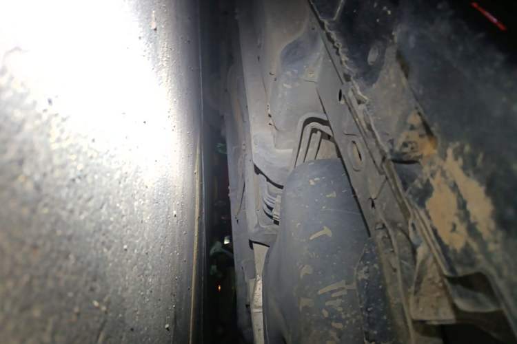 Used Nissan Teana 2011 2.5L XL Advanced Edition Chassis Rear Left