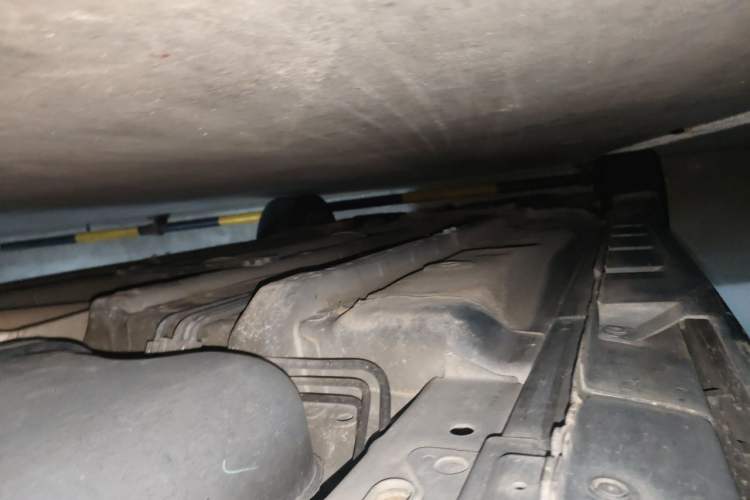 Used Nissan Teana 2011 2.5L XL Advanced Edition Chassis Rear Left