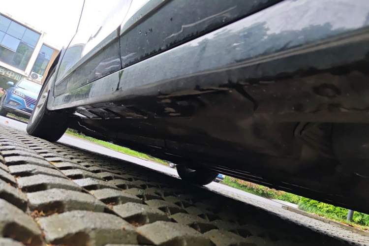 Used Nissan Teana 2011 2.5L XL Advanced Edition Chassis Rear Left