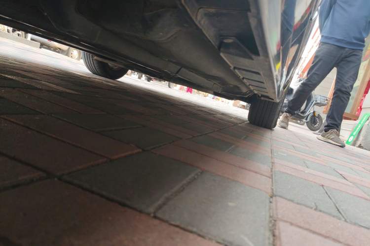 Used Nissan Teana 2011 2.5L XL Advanced Edition Chassis Rear Right
