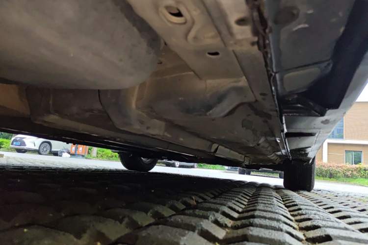 Used Nissan Teana 2011 2.5L XL Advanced Edition Chassis Rear Right