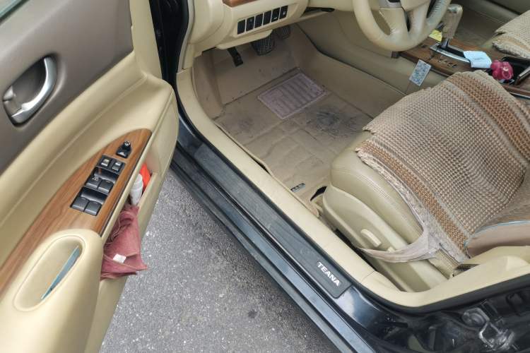 Used Nissan Teana 2011 2.0L XL Comfort Edition Driver Seat