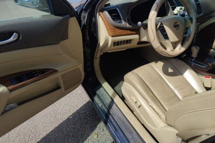 Used Nissan Teana 2011 2.0L XL Comfort Edition Driver Seat