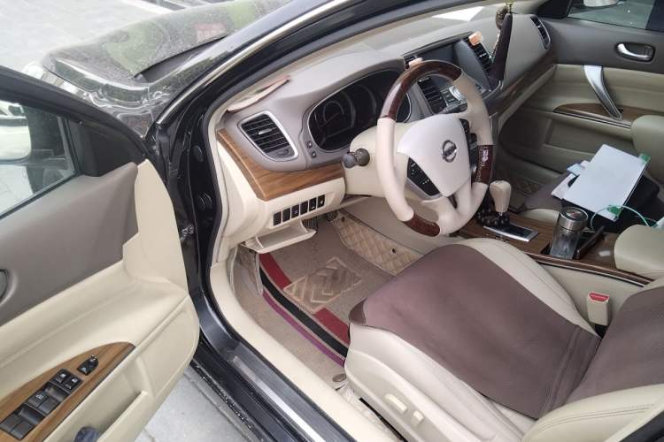 Used Nissan Teana 2011 Duke 2.5L XV Luxury Edition Driver Seat