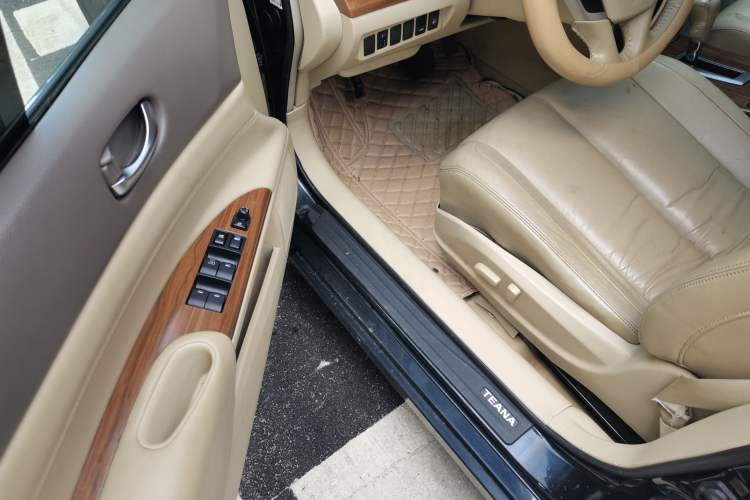 Used Nissan Teana 2011 2.0L XL Comfort Edition Driver Seat