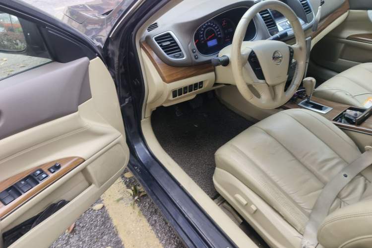 Used Nissan Teana 2011 2.5L XL Advanced Edition Driver Seat
