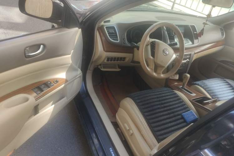 Used Nissan Teana 2011 2.0L XE Standard Edition Driver Seat