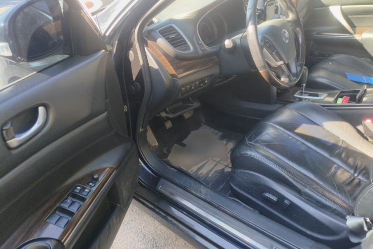 Used Nissan Teana 2011 Duke 2.5L XV Luxury Edition Driver Seat