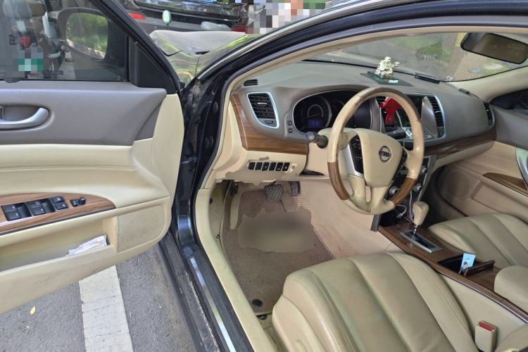 Used Nissan Teana 2011 Duke 2.5L XV Luxury Edition Driver Seat