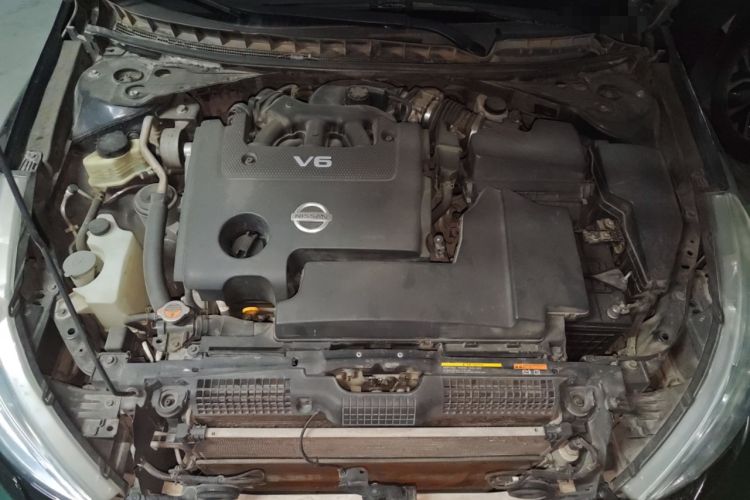 Used Nissan Teana 2011 2.5L XL Advanced Edition Engine Bay
