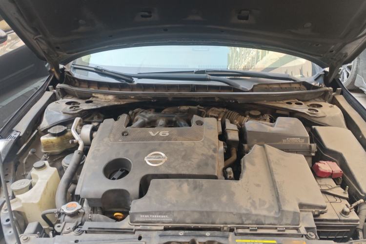 Used Nissan Teana 2011 2.5L XL Advanced Edition Engine Bay