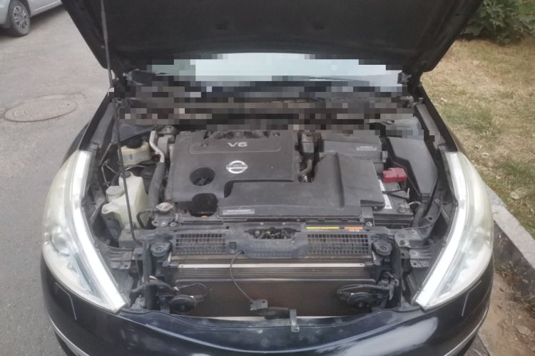 Used Nissan Teana 2011 Duke 2.5L XV Luxury Edition Engine Bay
