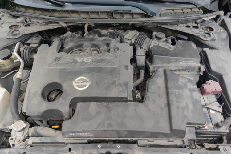 Used Nissan Teana 2011 2.5L XL Glory Edition Engine Bay