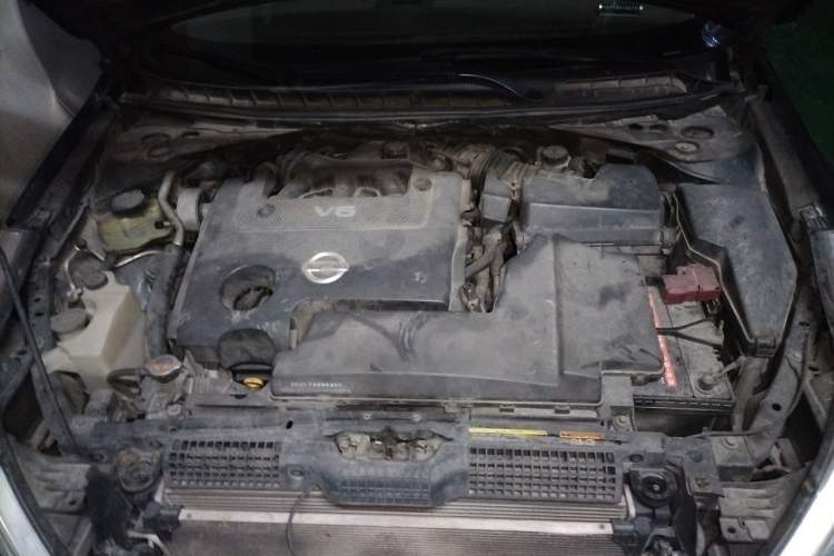 Used Nissan Teana 2011 Duke 2.5L XV Luxury Edition Engine Bay