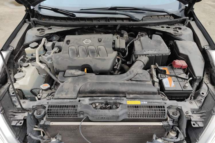 Used Nissan Teana 2011 2.0L XL Comfort Edition Engine Bay