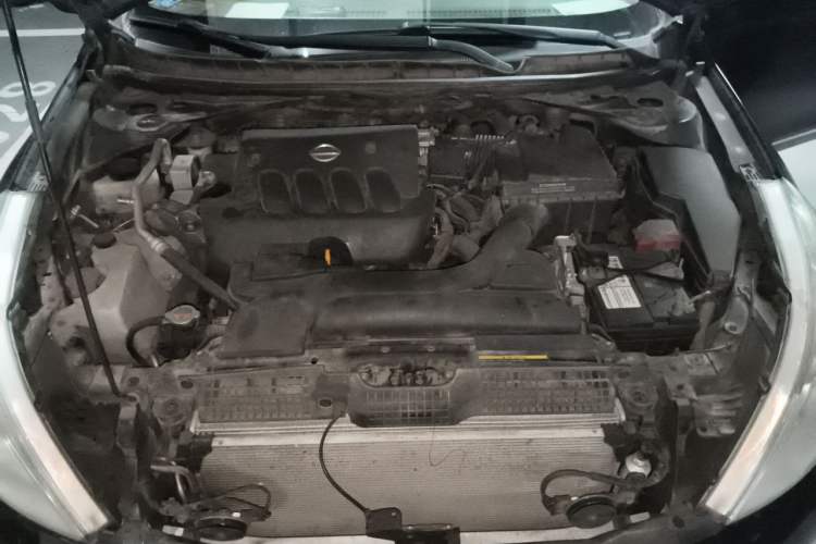 Used Nissan Teana 2011 2.0L XL Comfort Edition Engine Bay