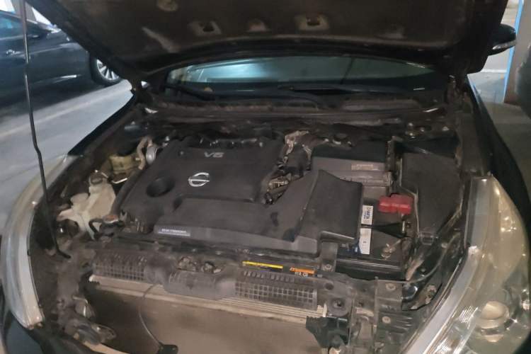 Used Nissan Teana 2011 2.5L XL Advanced Edition Engine Bay