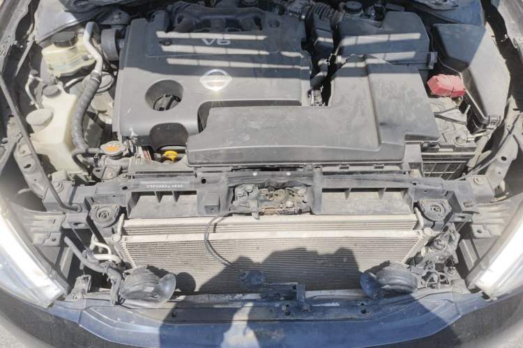 Used Nissan Teana 2011 2.5L XL Advanced Edition Engine Bay