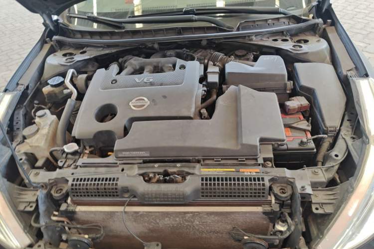 Used Nissan Teana 2011 2.5L XL Advanced Edition Engine Bay