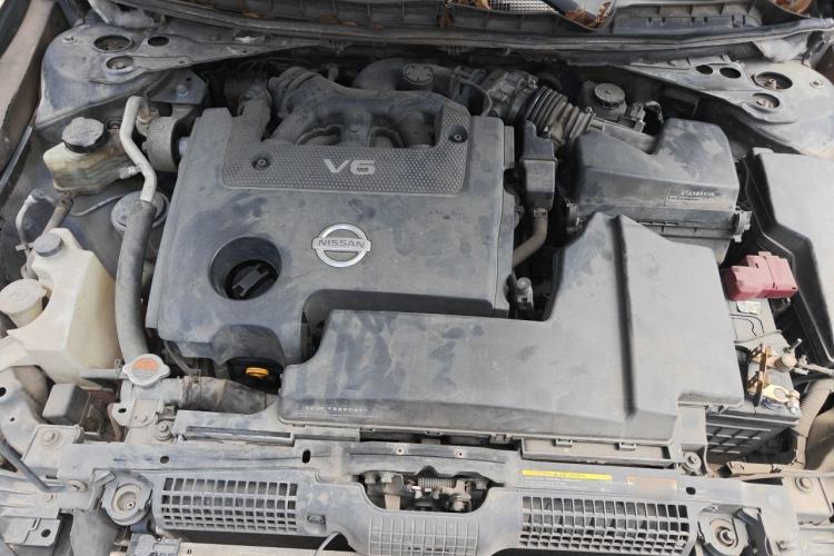 Used Nissan Teana 2011 2.5L XL Glory Edition Engine Bay