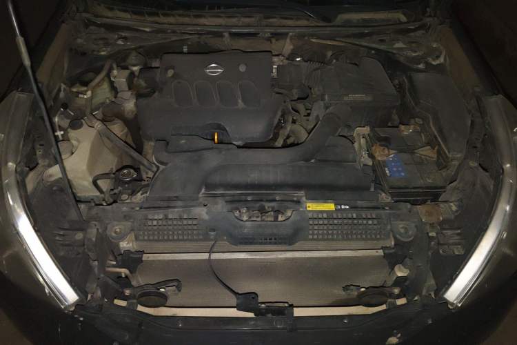 Used Nissan Teana 2011 2.0L XL Comfort Edition Engine Bay