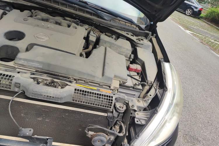 Used Nissan Teana 2011 2.5L XL Advanced Edition Engine Bay Left