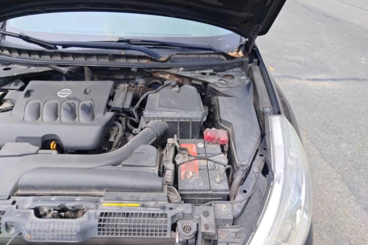Used Nissan Teana 2011 2.0L XL Comfort Edition Engine Bay Left