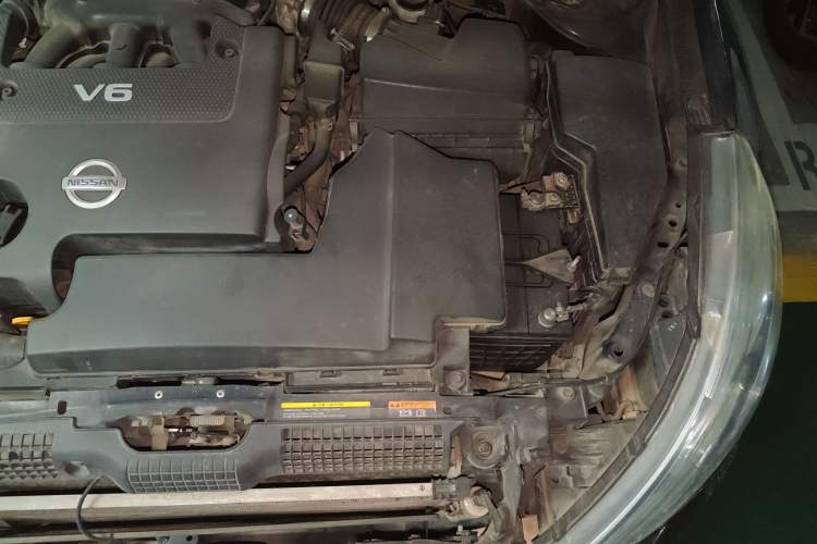 Used Nissan Teana 2011 2.5L XL Advanced Edition Engine Bay Left